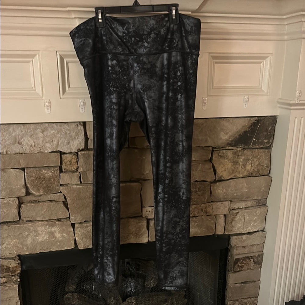 Athleta Elation Misty Lace Leggings